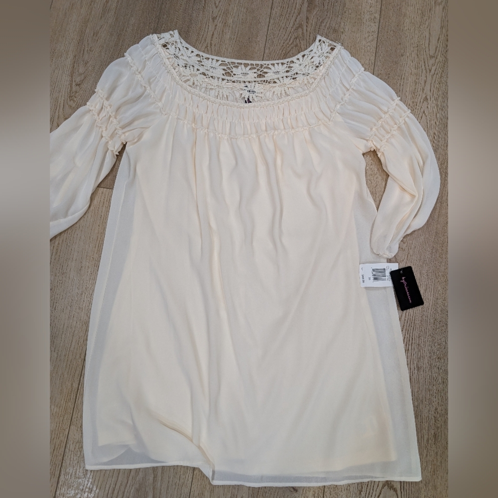 Women's lightweight dress's. Both for $10